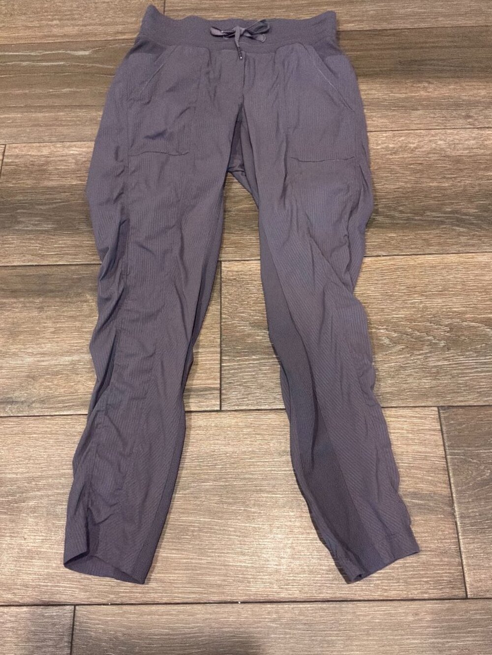Lululemon Dance Studio mid rise pants dusty lavender size 4 yoga dance workout